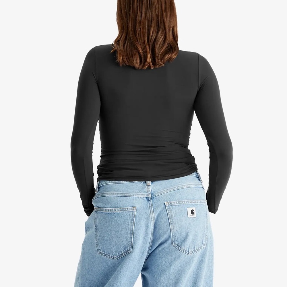 SKIMS Women's Fits Everybody Turtleneck Top - Onyx - Picture 3 of 6